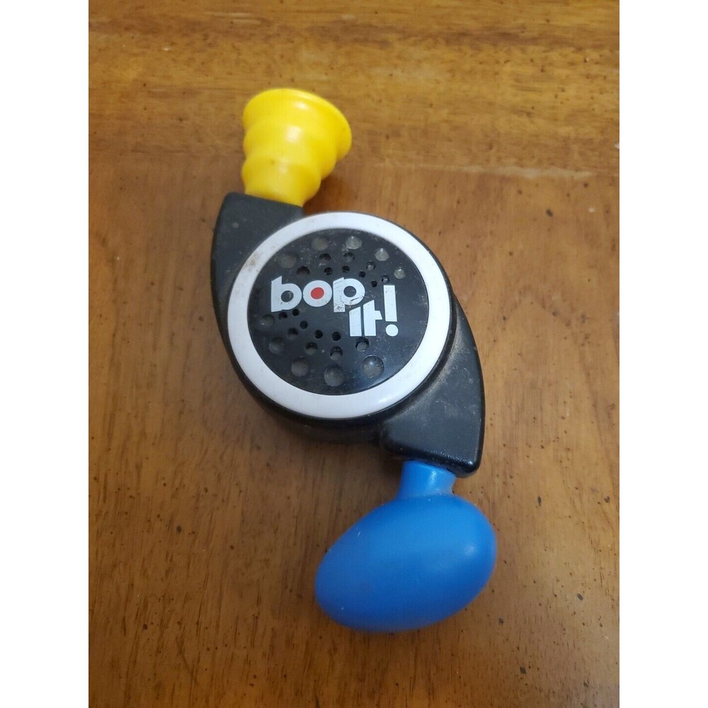 Bop It! Micro Series by Hasbro Mini Travel Edition Twist Bop Pull It TESTED